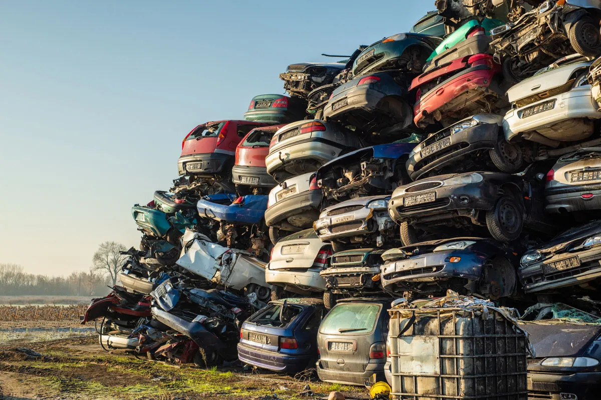 Simple Steps to Sell Your Scrap Car in UAE for the Best Price